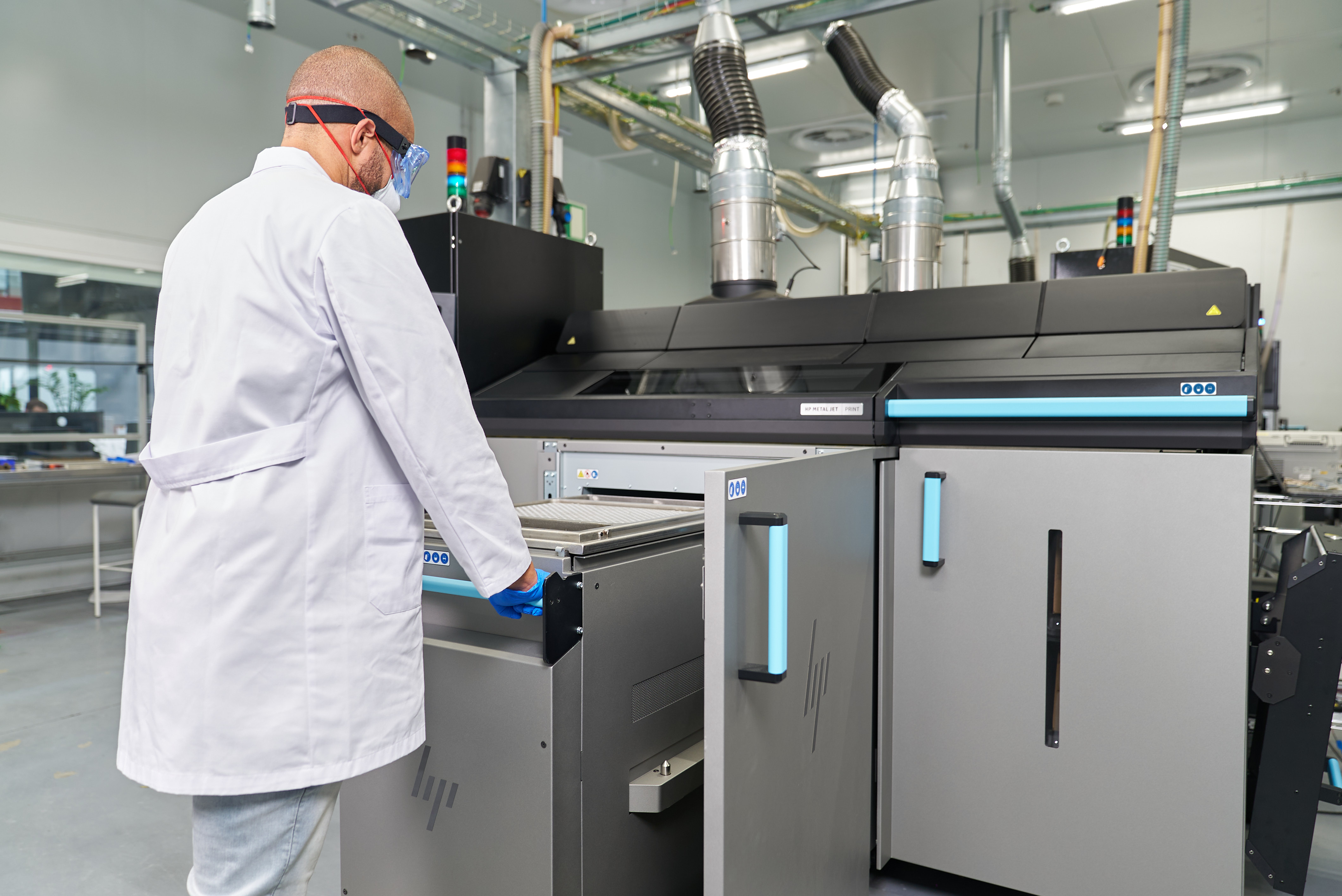 HP Disrupting Traditional Manufacturing With New Metal Jet S100 ...